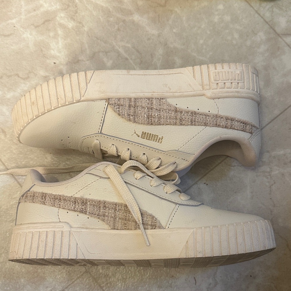 Puma Off-White Textured Sneakers